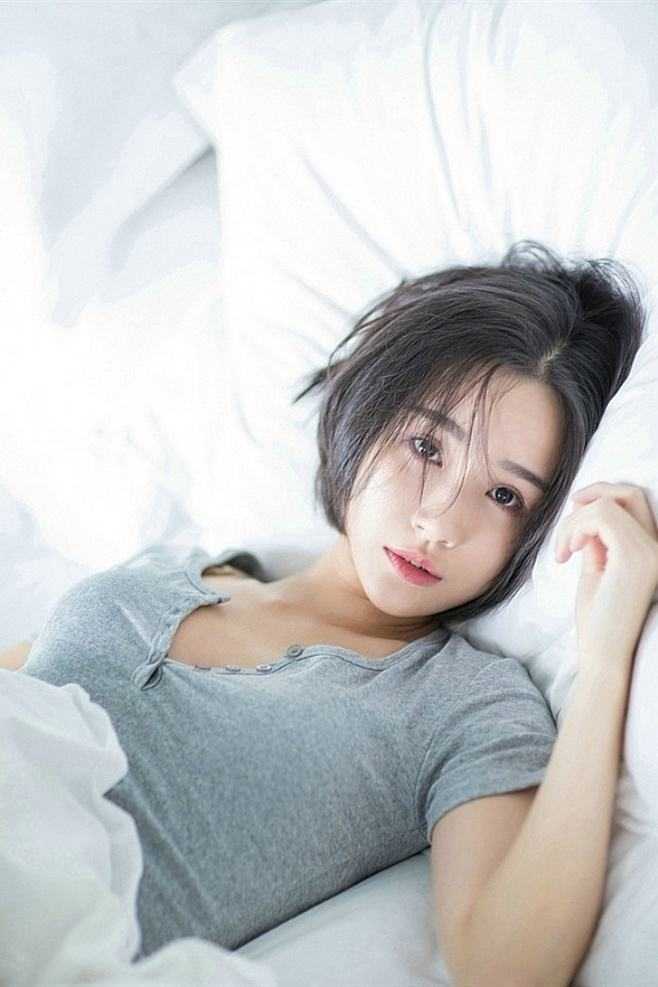 她偏心初恋，我与女儿双双身死宋承卫妍